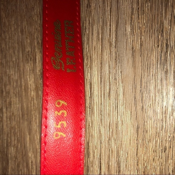 VTG Red Leather Waist Belt w Silver & Gold Tone Heavy Adjustable Buckle 26” - Picture 2 of 8